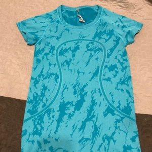 Lululemon Swiftly Tech Top